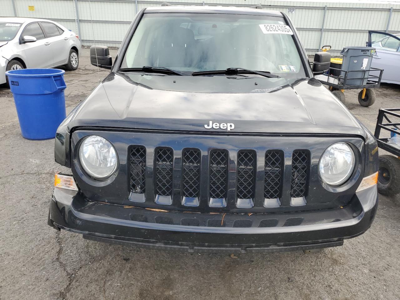 2015 Jeep Patriot Latitude - zdjęcie 5