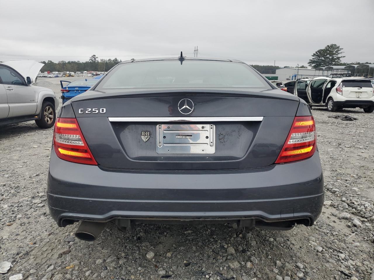 2013 Mercedes-Benz C 250 - zdjęcie 6