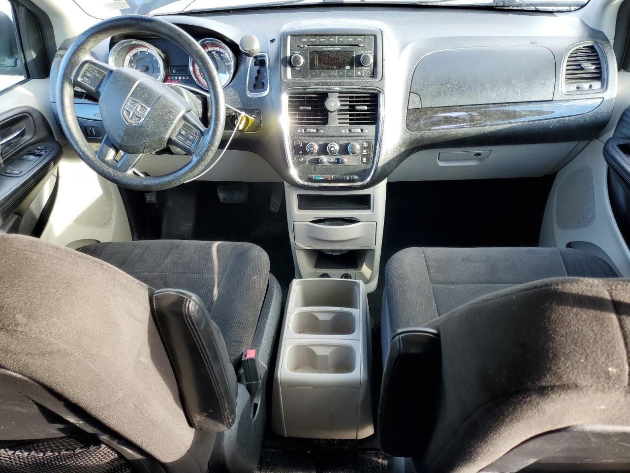 2013 Dodge Caravan - zdjęcie 8