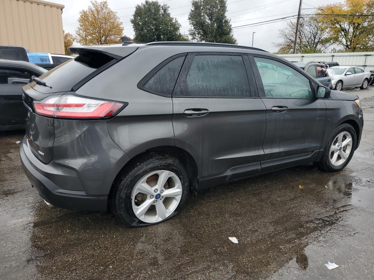 2020 Ford Edge - zdjęcie 3