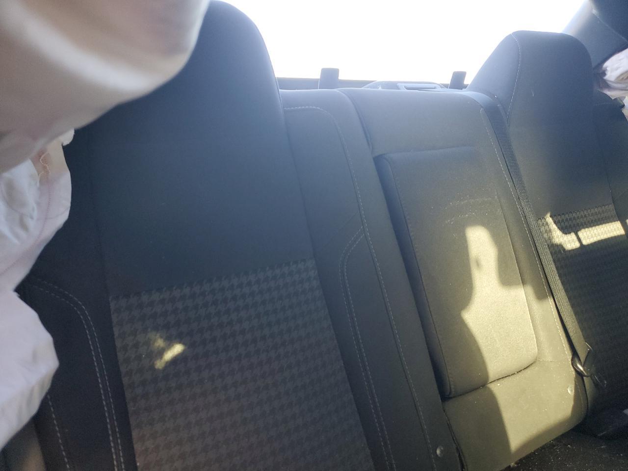 2017 Dodge Challenger - zdjęcie 10