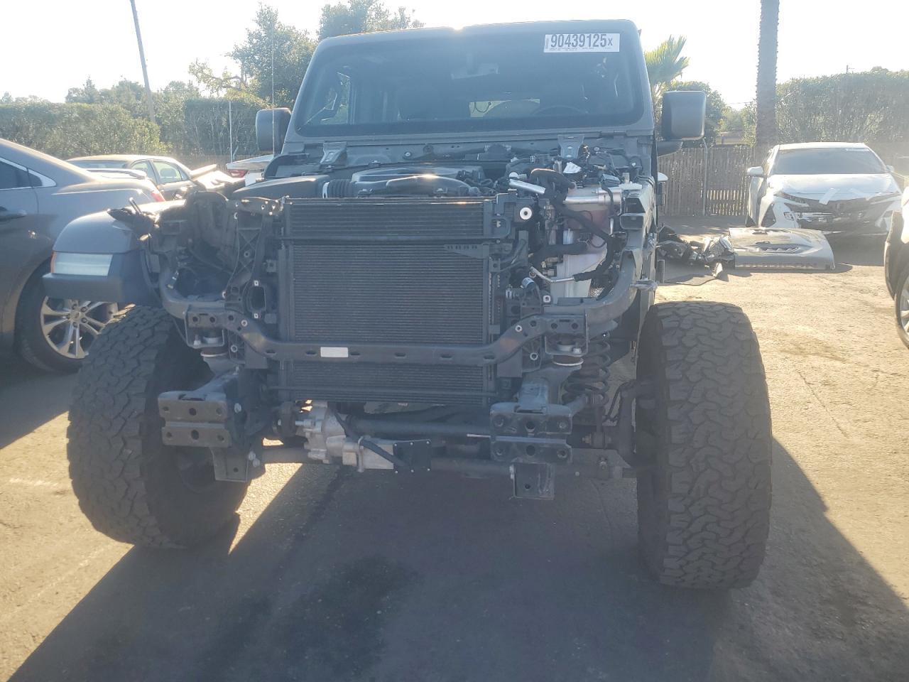 2020 Jeep Wrangler - zdjęcie 5