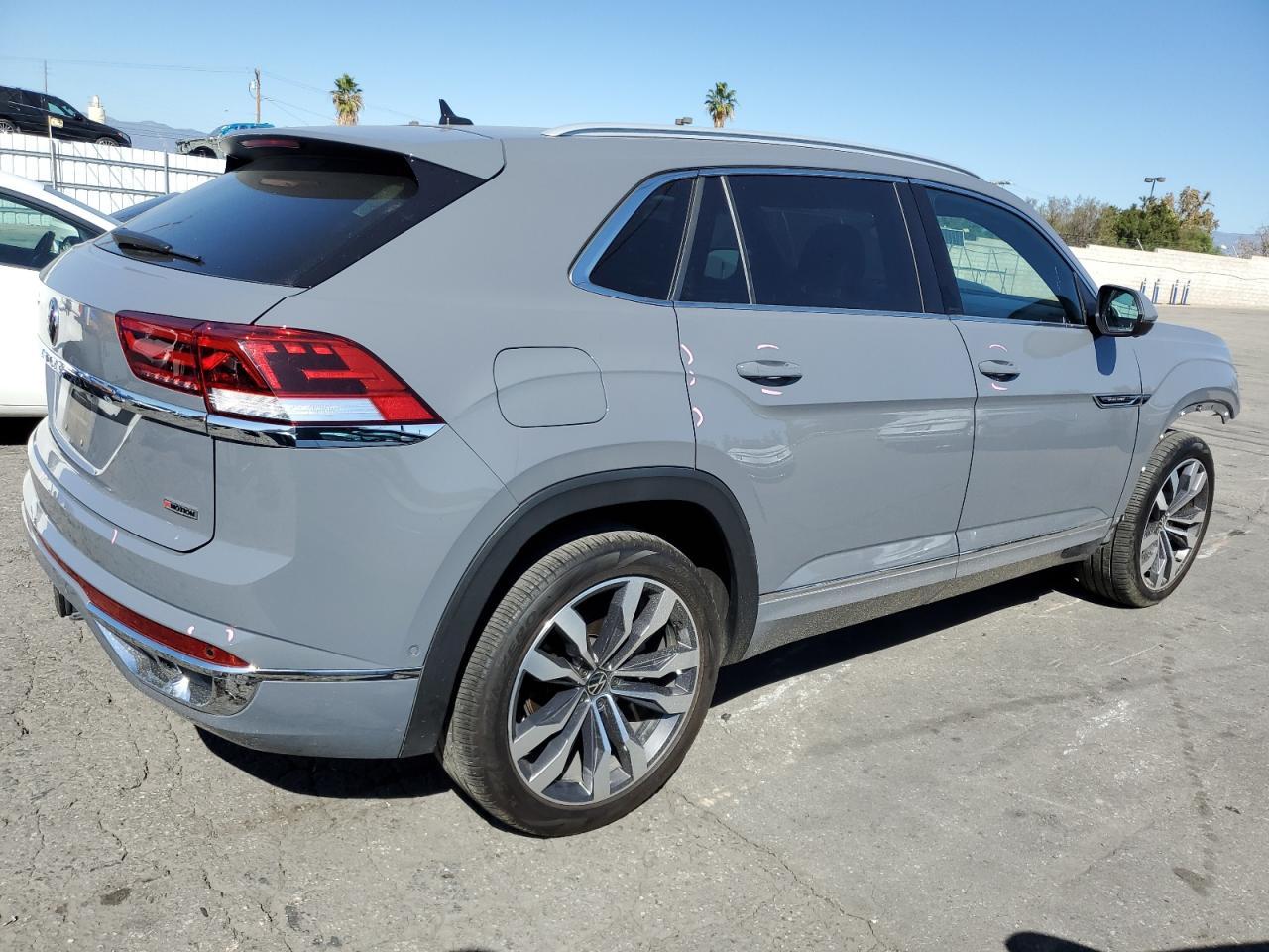 2022 Volkswagen Atlas Cross Sport - zdjęcie 3