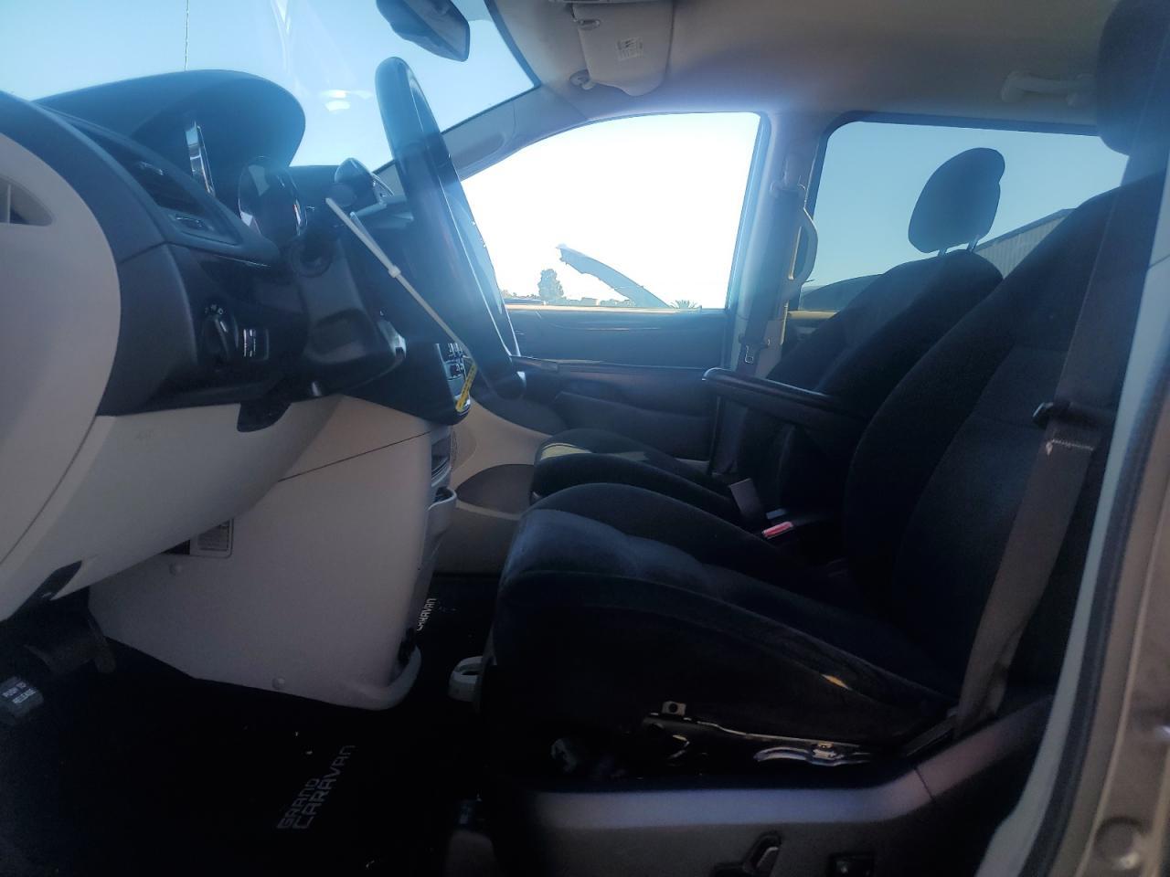 2016 Dodge Grand Caravan Se - zdjęcie 7