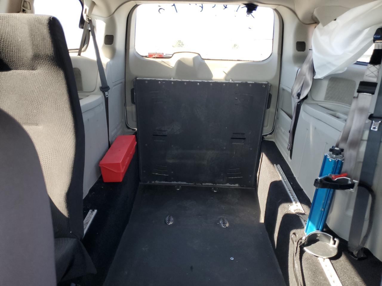 2019 Dodge Caravan - zdjęcie 10