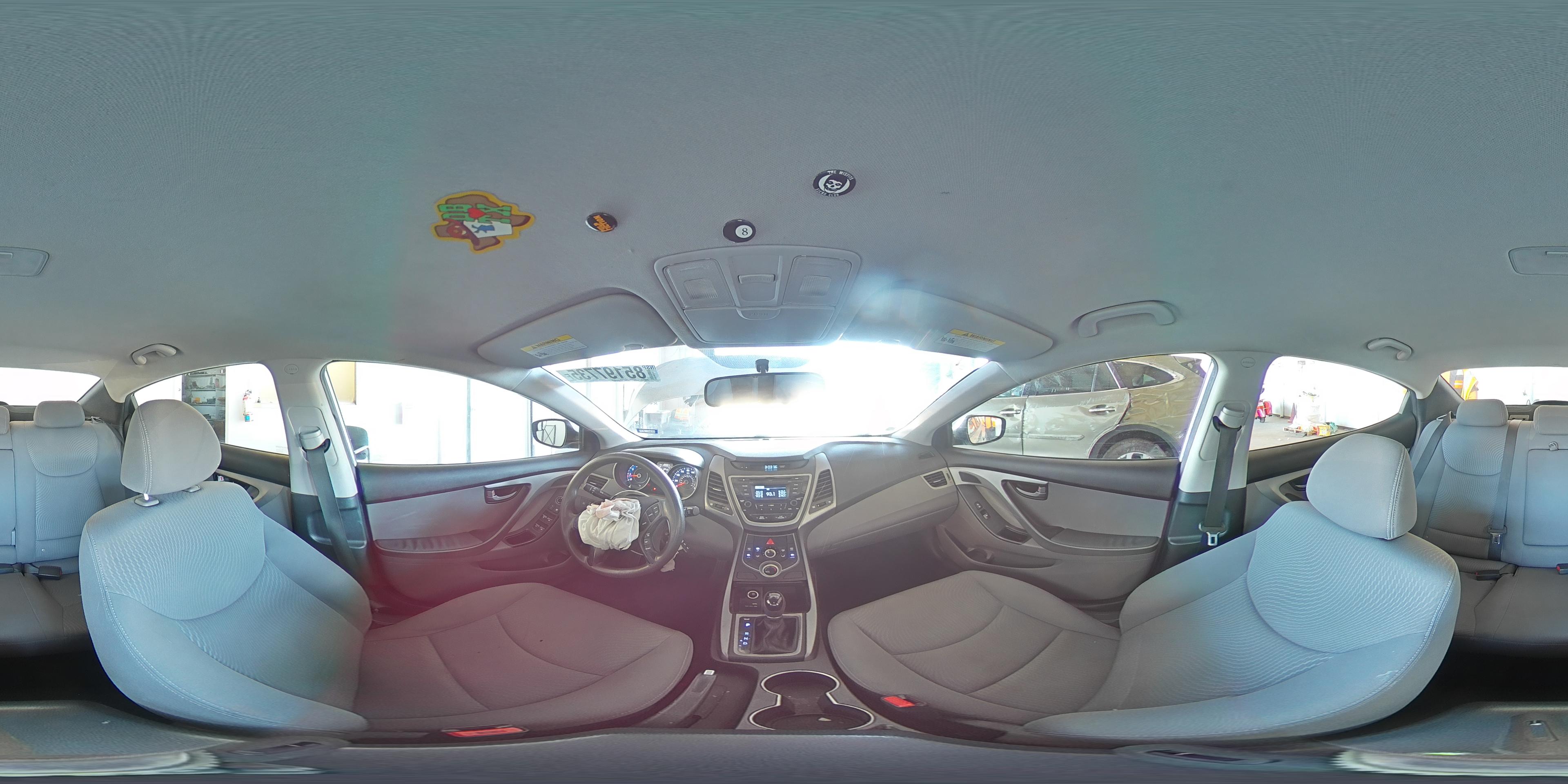 2015 Hyundai Elantra - zdjęcie 14