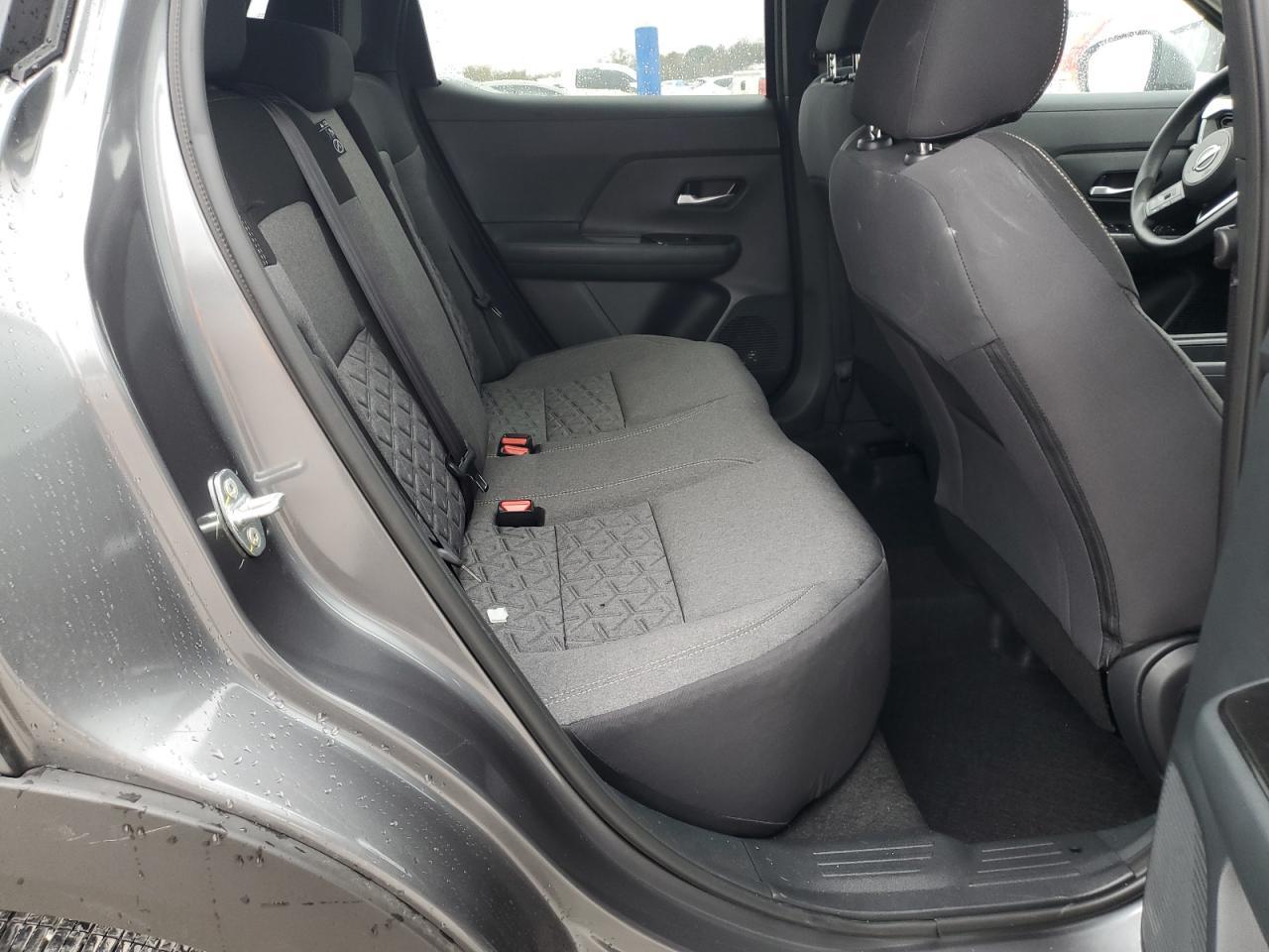 2025 Nissan Kicks Sv - zdjęcie 11