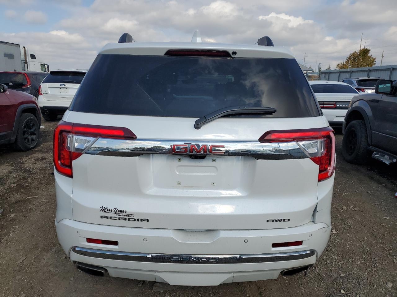2023 GMC Acadia - zdjęcie 6