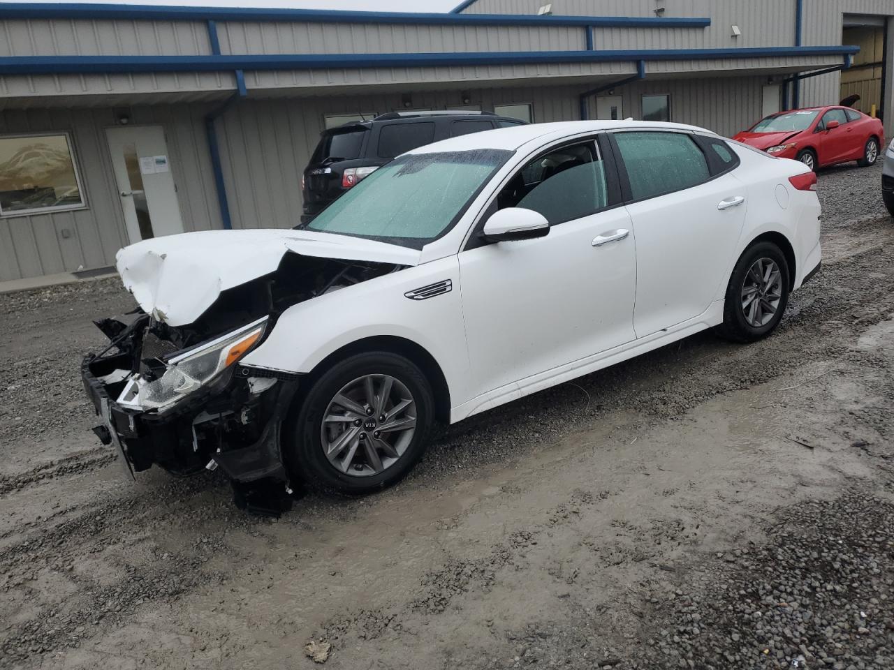 2020 Kia Optima - zdjęcie główne