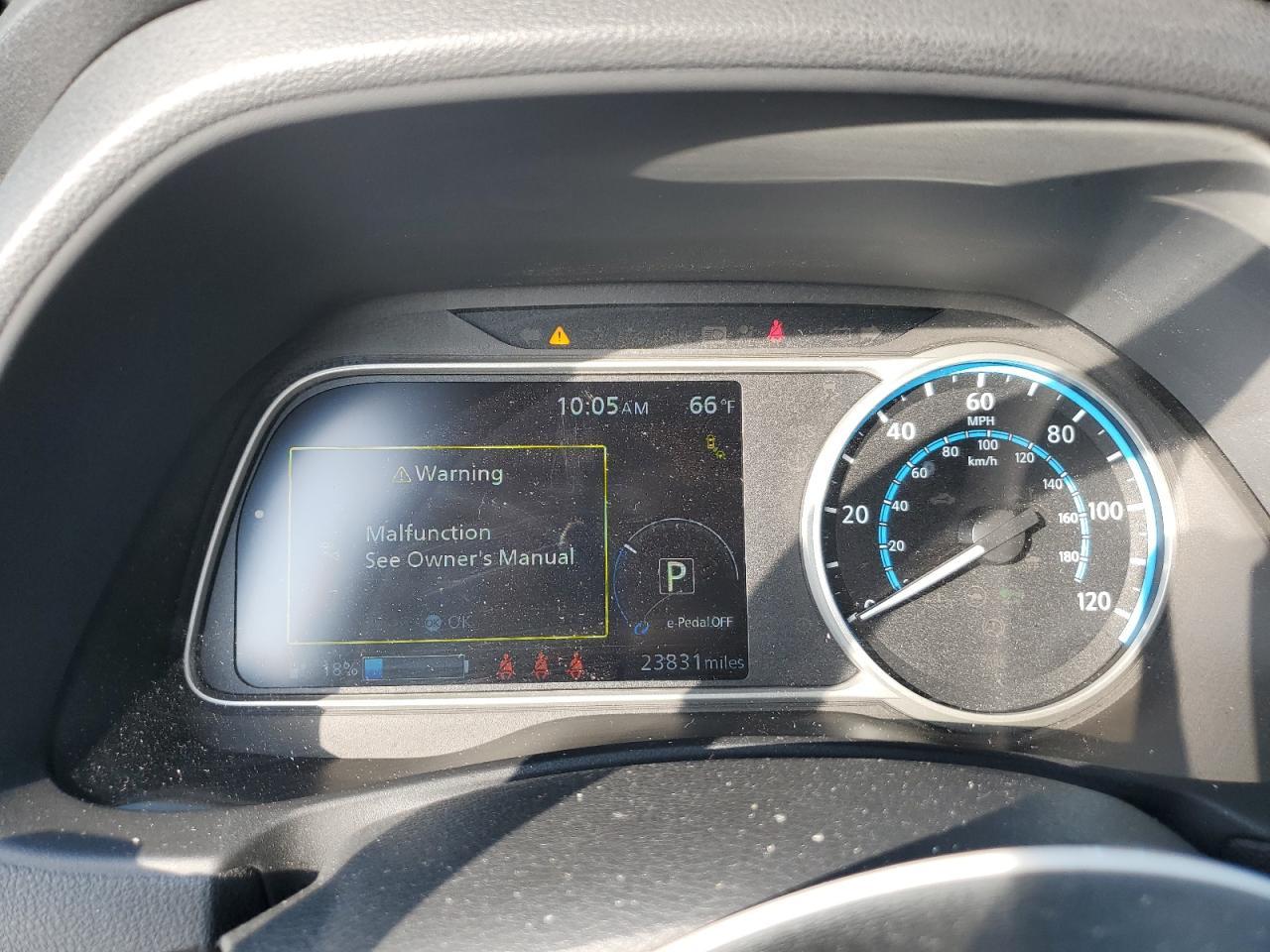 2023 Nissan Leaf - zdjęcie 9