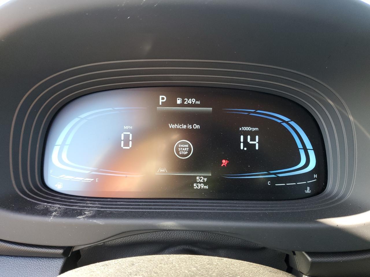 2025 Hyundai Venue Sel - zdjęcie 9