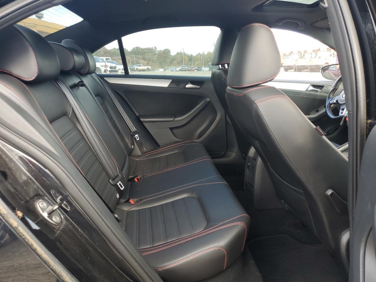 2013 Volkswagen Jetta - zdjęcie 10