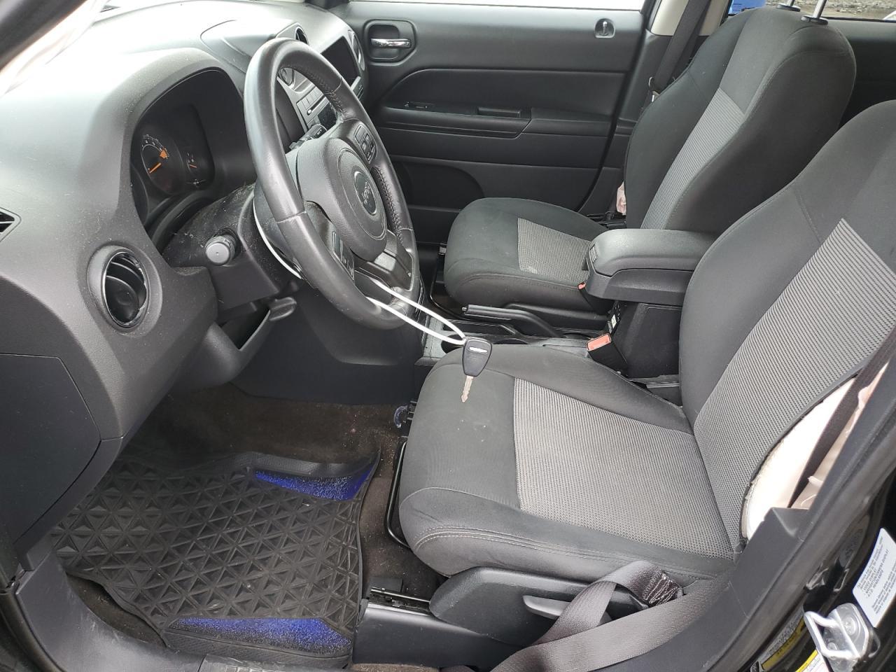 2015 Jeep Patriot Latitude - zdjęcie 7
