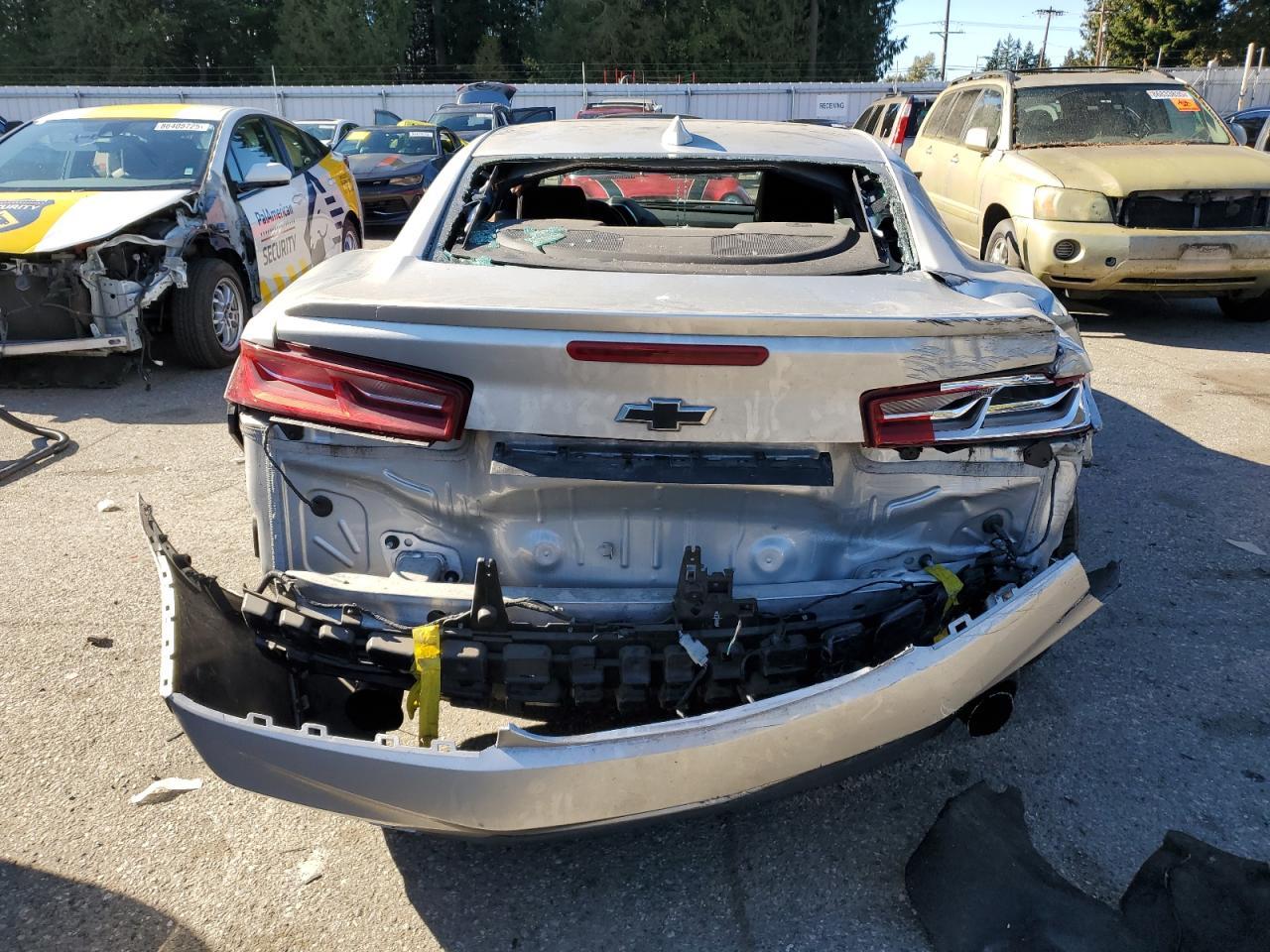 2018 Chevrolet Camaro Ls - zdjęcie 6