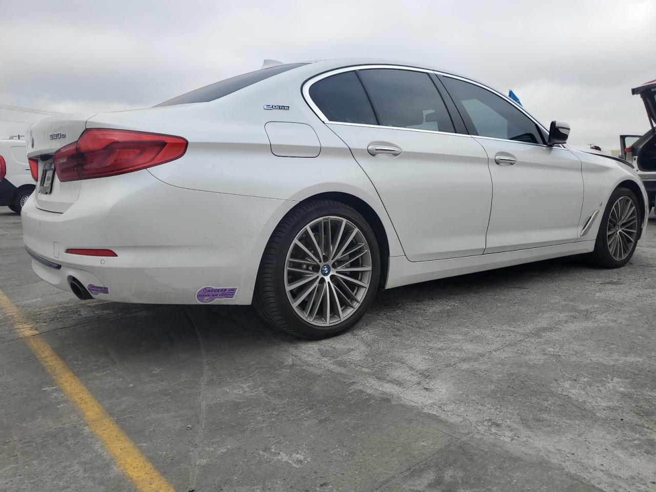 2018 BMW 530E - zdjęcie 3