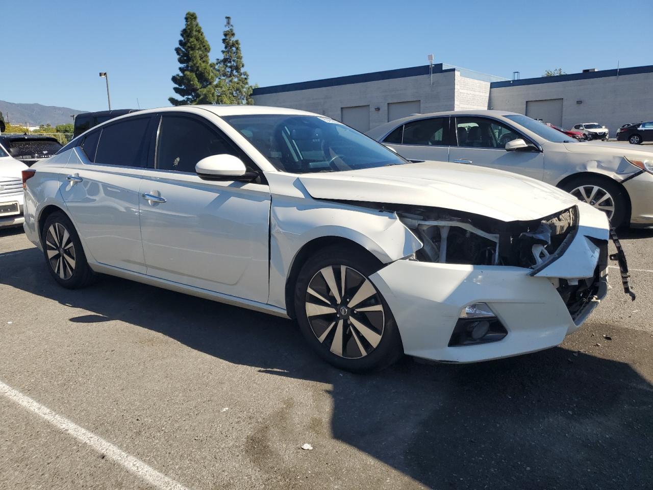 2019 Nissan Altima - zdjęcie 4