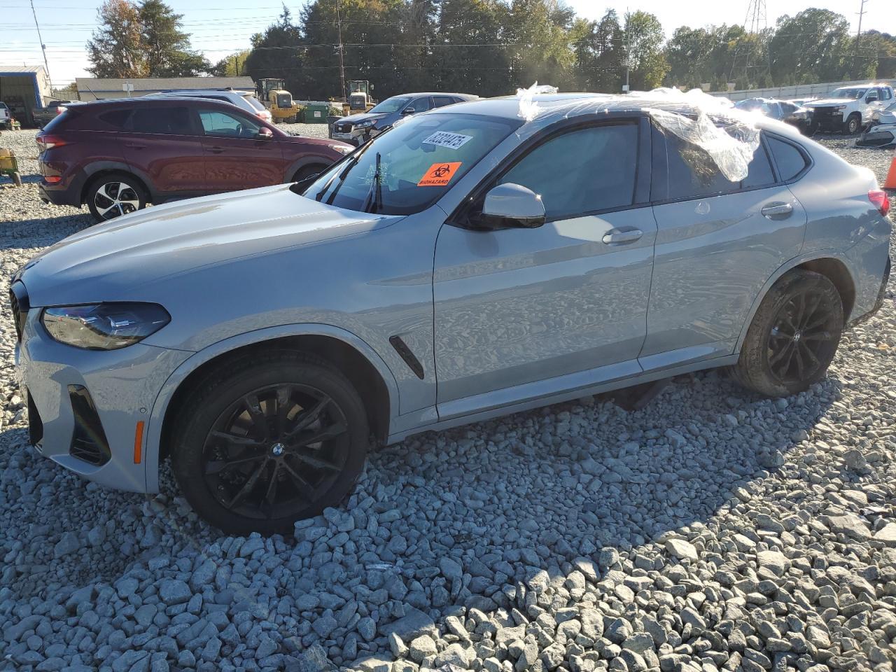 2024 BMW X4 - zdjęcie główne