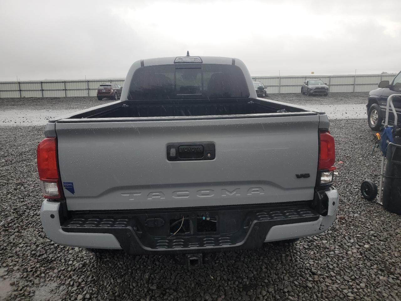 2019 Toyota Tacoma - zdjęcie 6