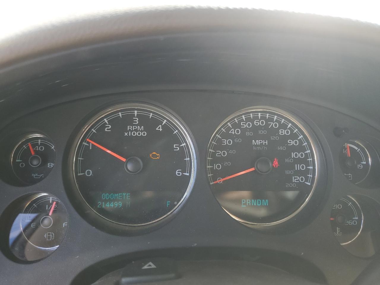 2013 Chevrolet Suburban C1500 Lt - zdjęcie 9