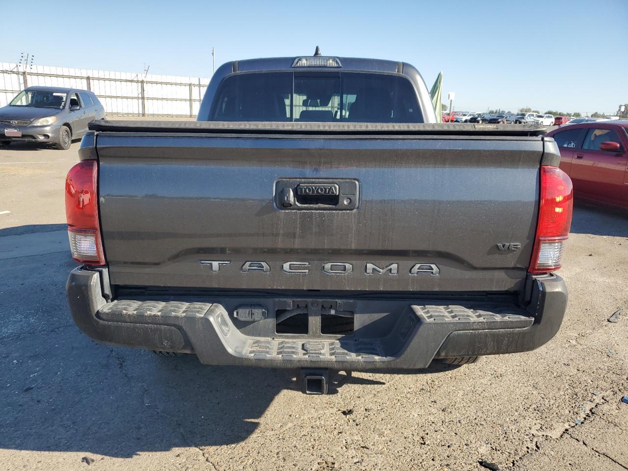 2021 Toyota Tacoma - zdjęcie 6