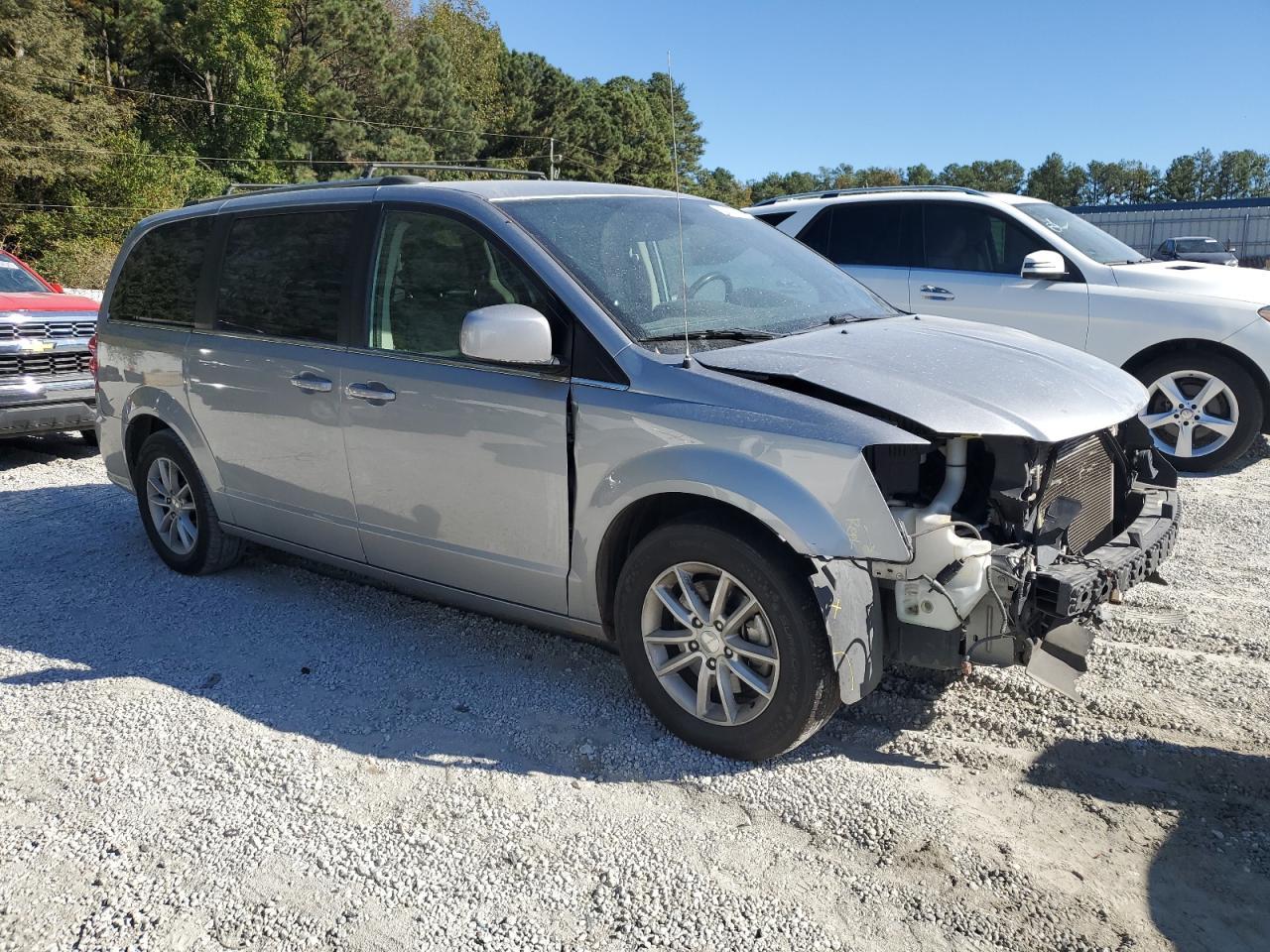 2019 Dodge Grand Caravan Sxt - zdjęcie 4