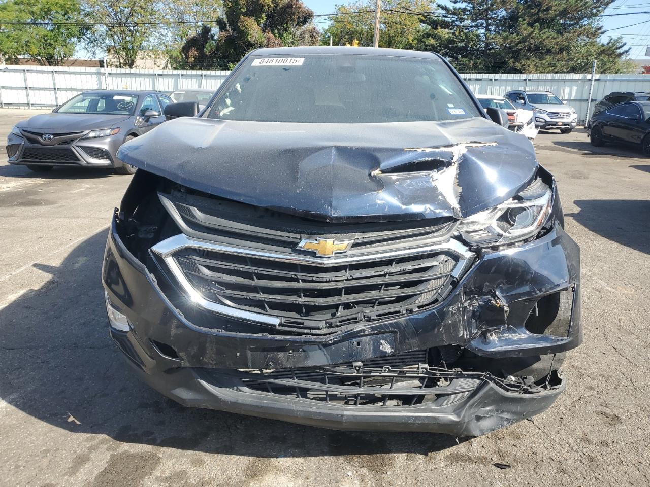 2021 Chevrolet Equinox Ls - zdjęcie 5