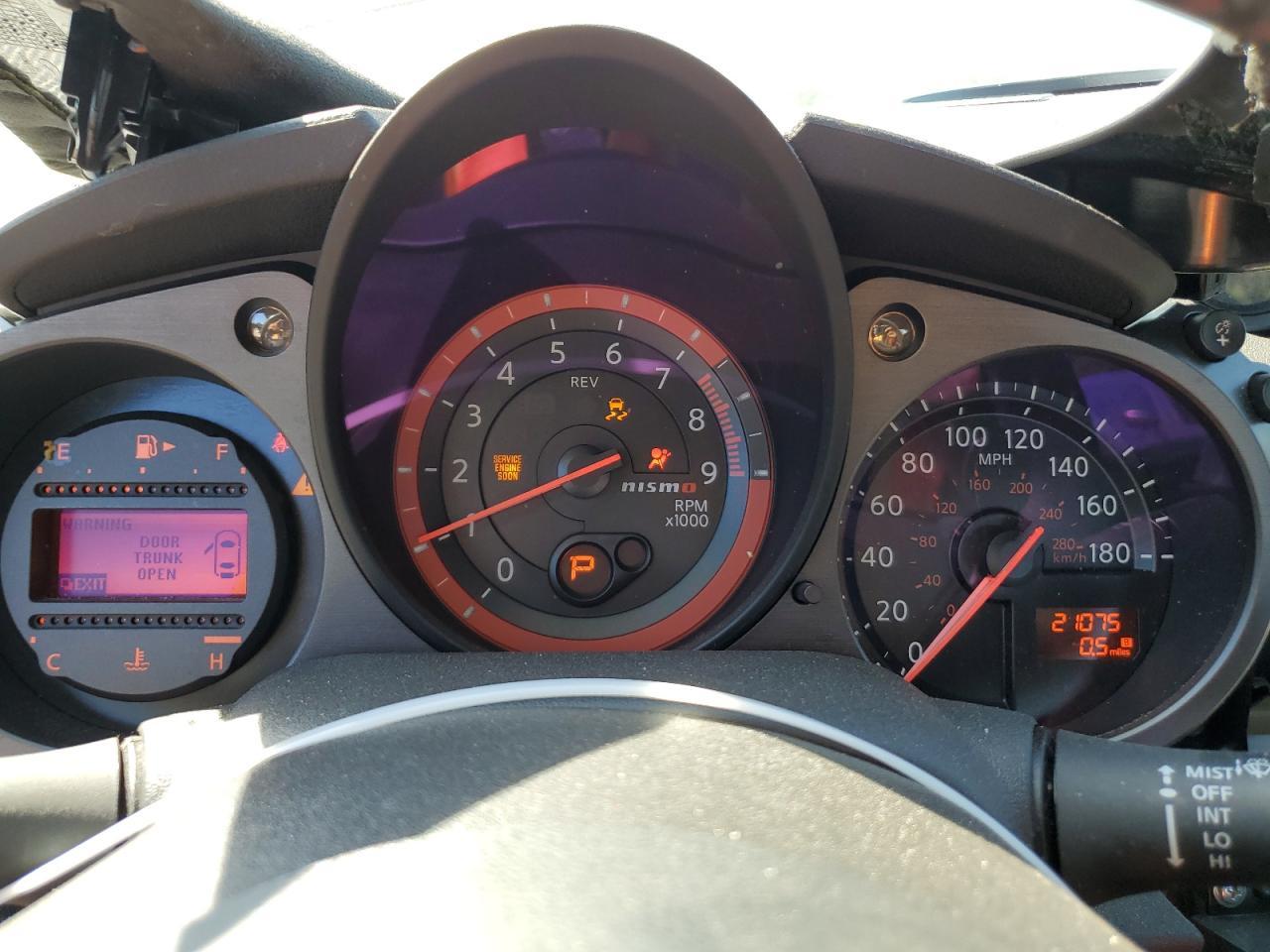 2019 Nissan 370Z Base - zdjęcie 9