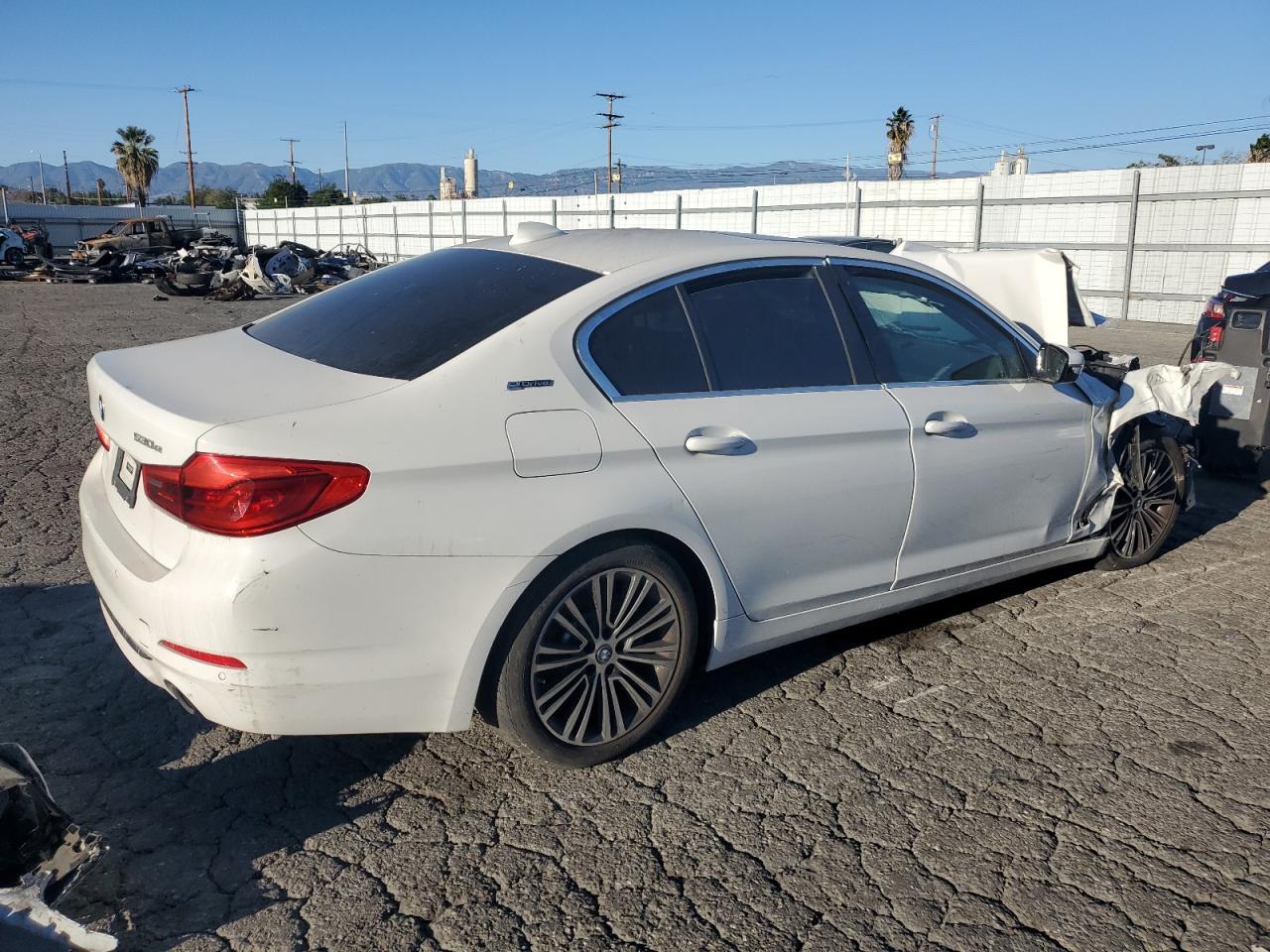 2019 BMW 530E - zdjęcie 3