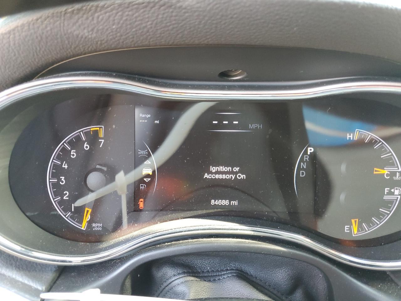 2018 Jeep Grand Cherokee - zdjęcie 9