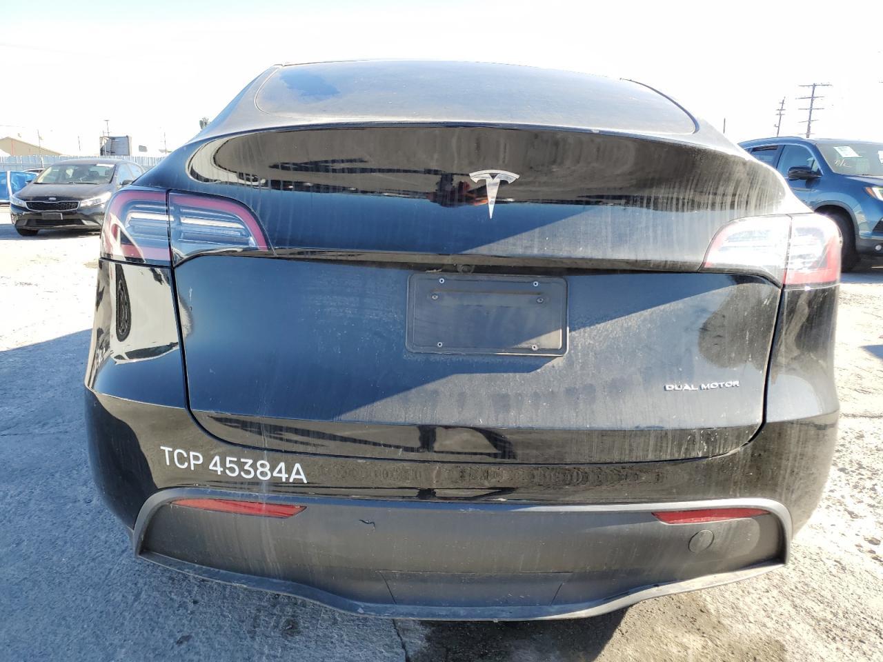 2024 Tesla Y - zdjęcie 6