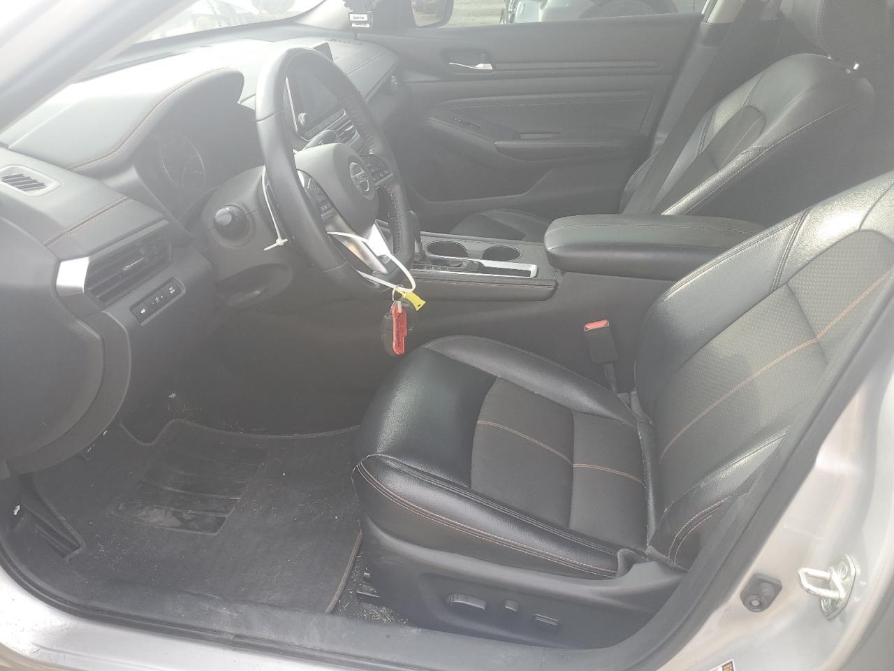 2020 Nissan Altima Sr - zdjęcie 7