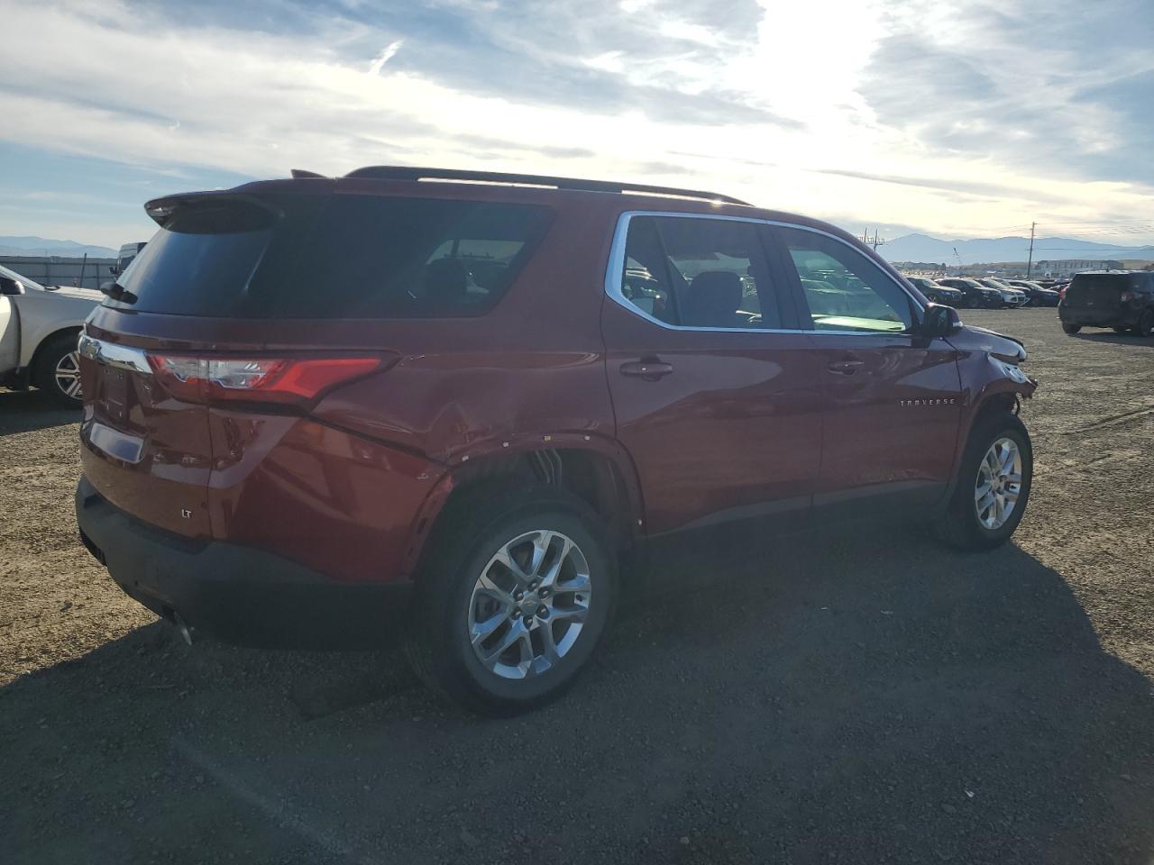 2020 Chevrolet Traverse Lt - zdjęcie 3