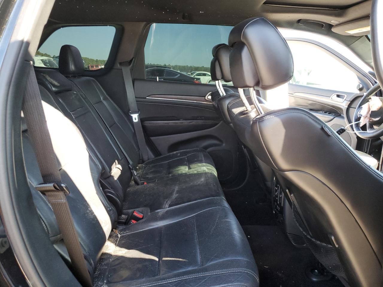 2017 Jeep Grand Cherokee Limited - zdjęcie 10