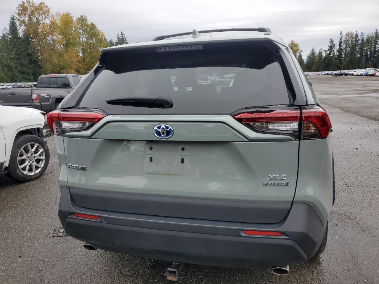 2021 Toyota RAV 4 - zdjęcie 6