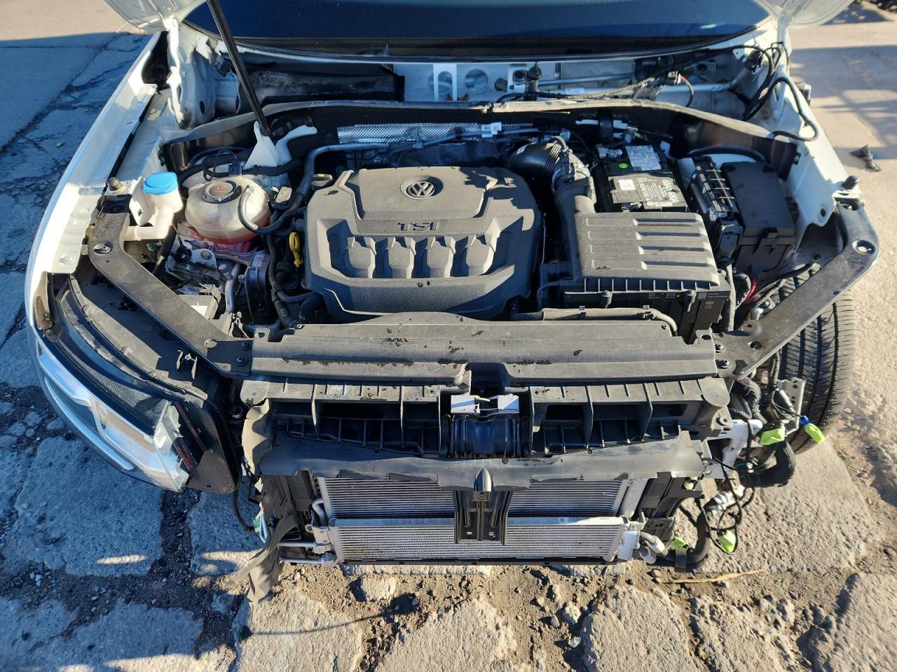 2022 Volkswagen Tiguan - zdjęcie 12