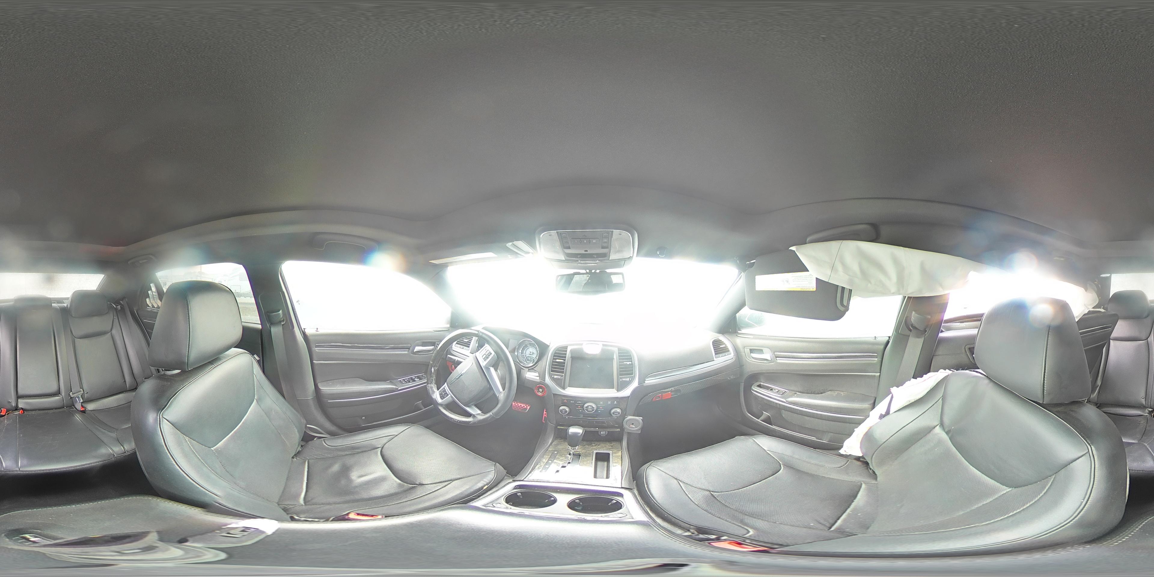 2014 Chrysler 300C - zdjęcie 14