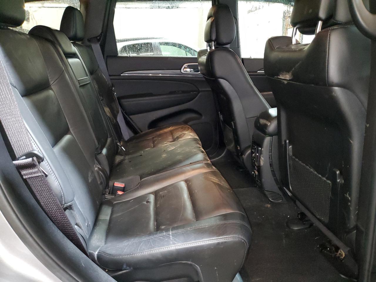 2021 Jeep Grand Cherokee - zdjęcie 11