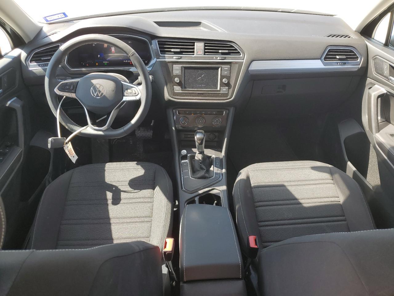 2024 Volkswagen Tiguan - zdjęcie 8