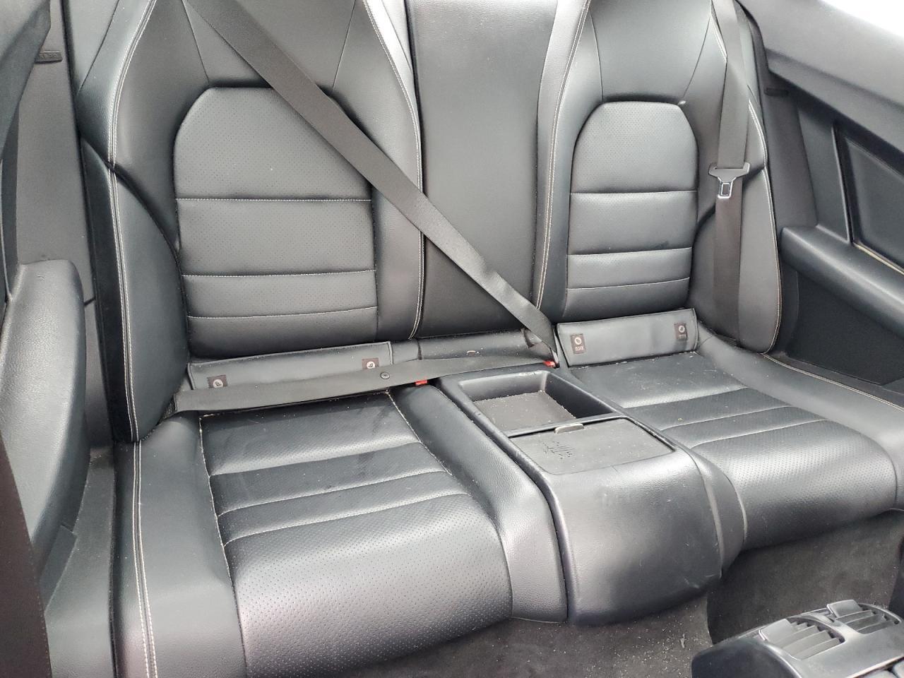 2013 Mercedes-Benz C 250 - zdjęcie 10