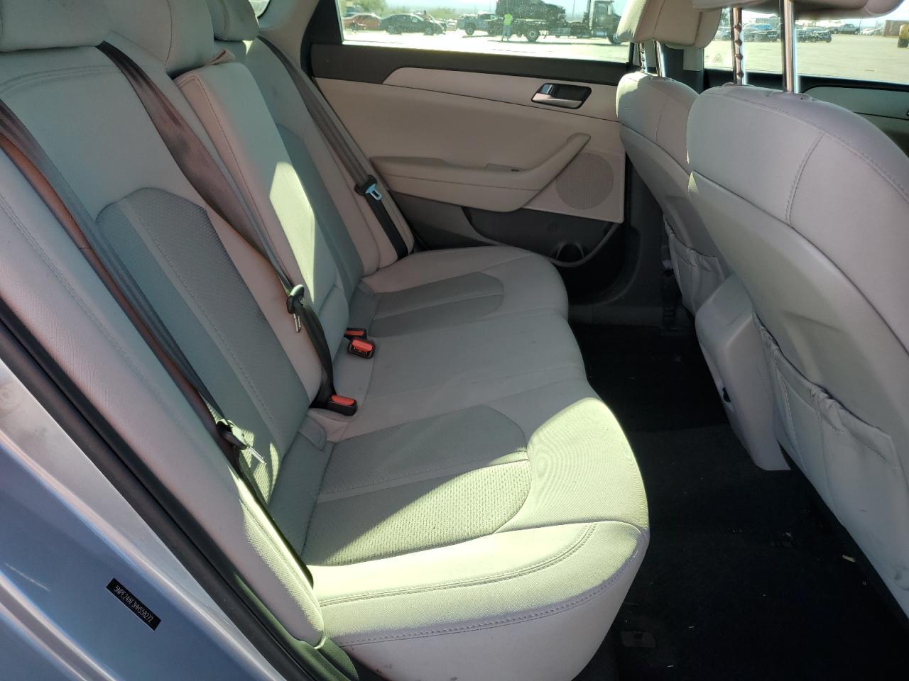 2017 Hyundai Sonata - zdjęcie 10
