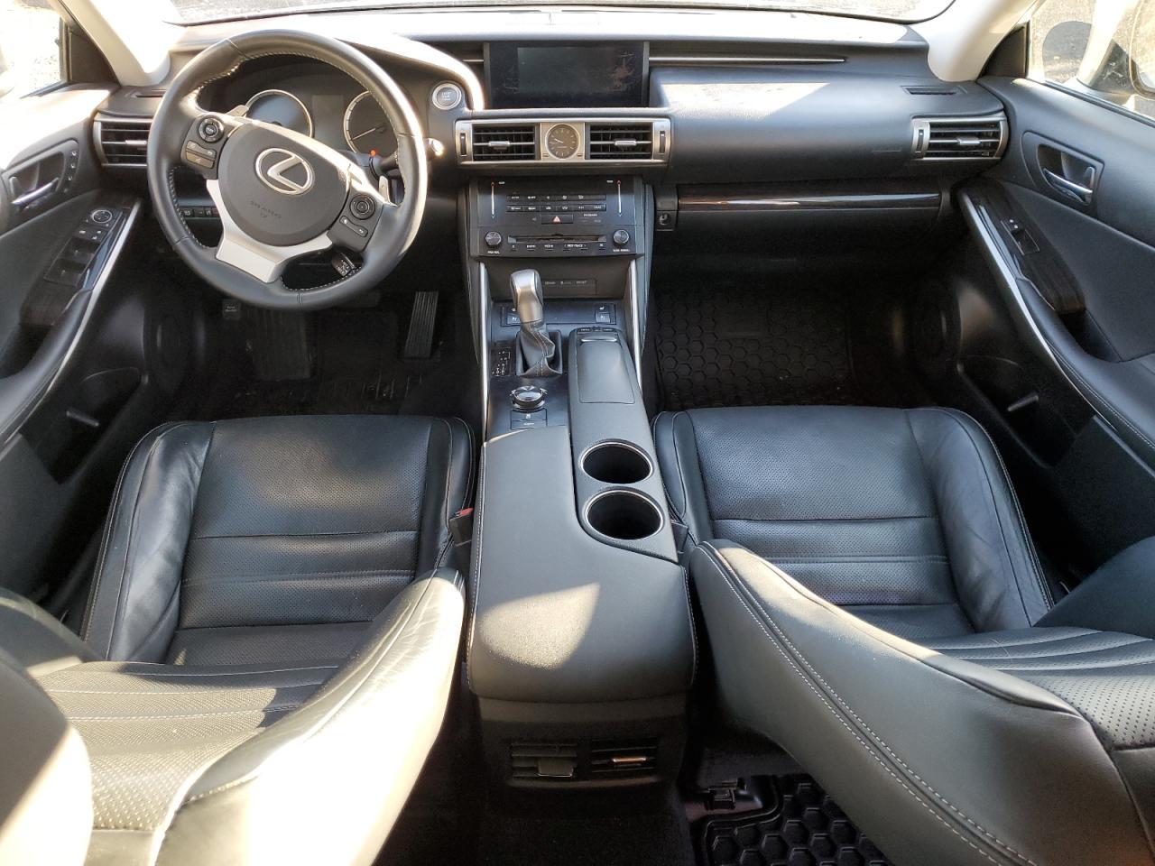 2014 Lexus IS - zdjęcie 8