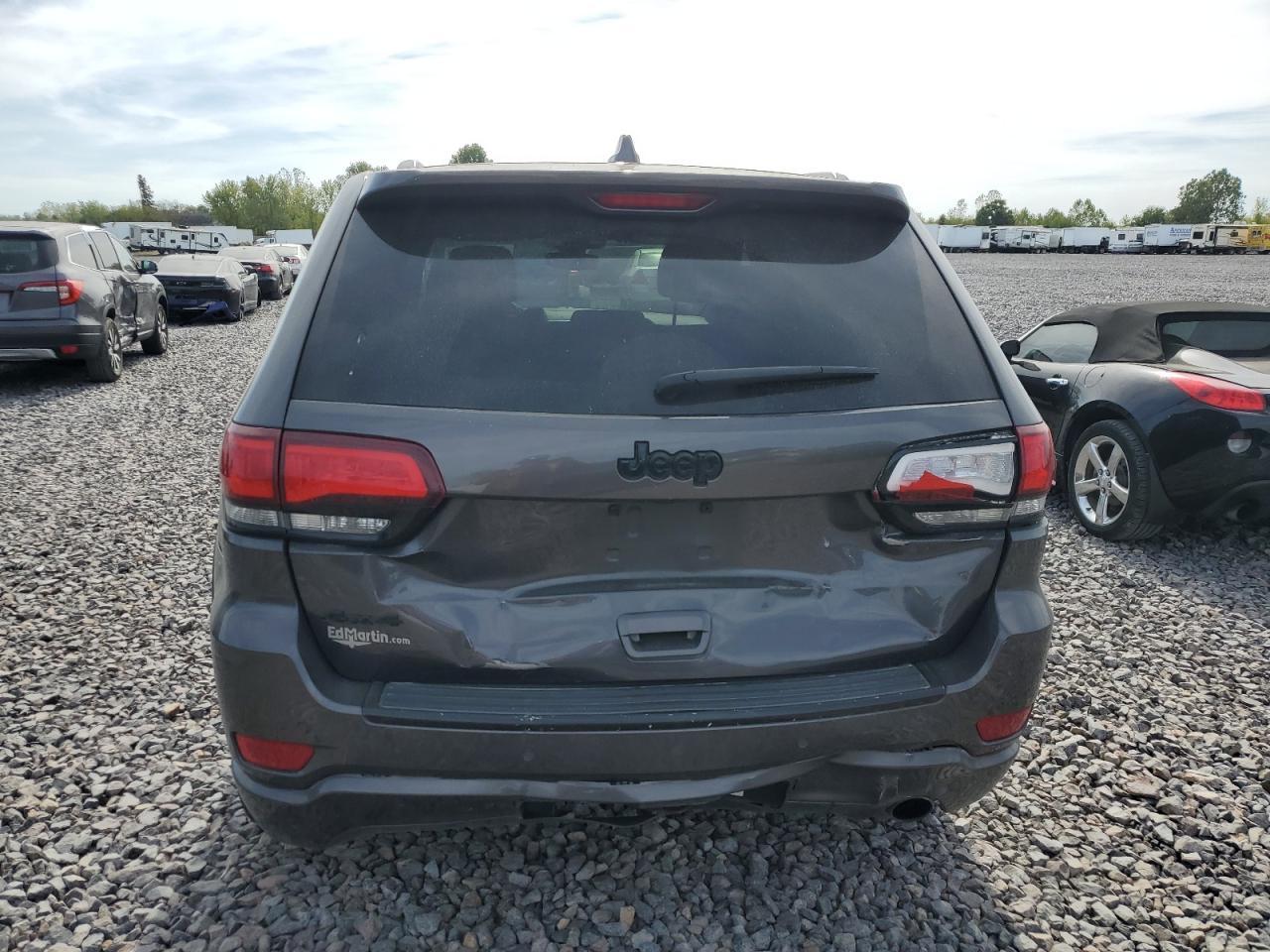 2018 Jeep Grand Cherokee - zdjęcie 6