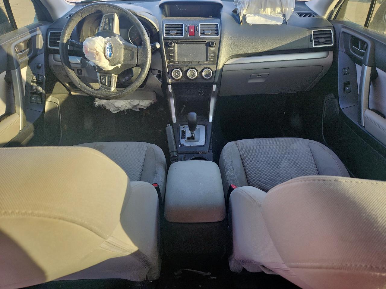 2016 Subaru Forester - zdjęcie 8