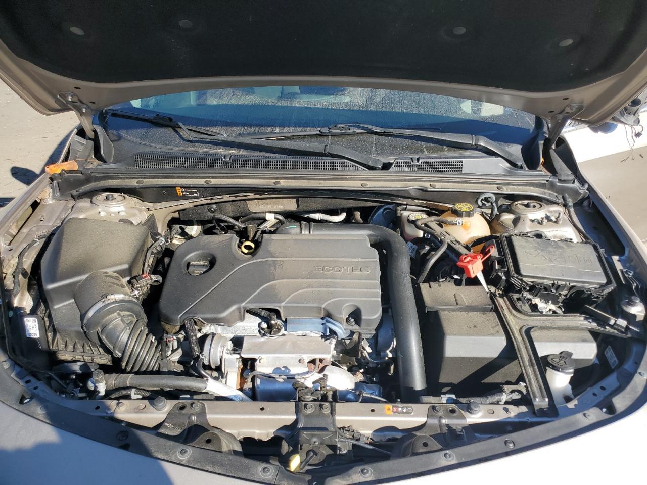 2022 Chevrolet Malibu Lt - zdjęcie 11