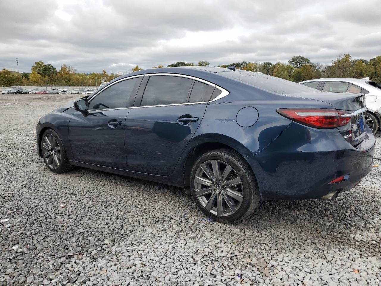 2021 Mazda 6 Grand Touring - zdjęcie 2