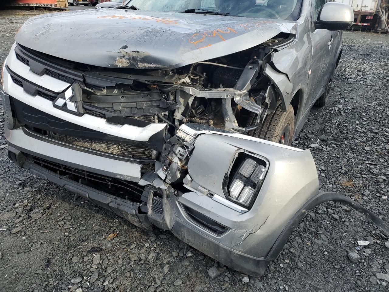 2020 Mitsubishi Rvr Es - zdjęcie 13