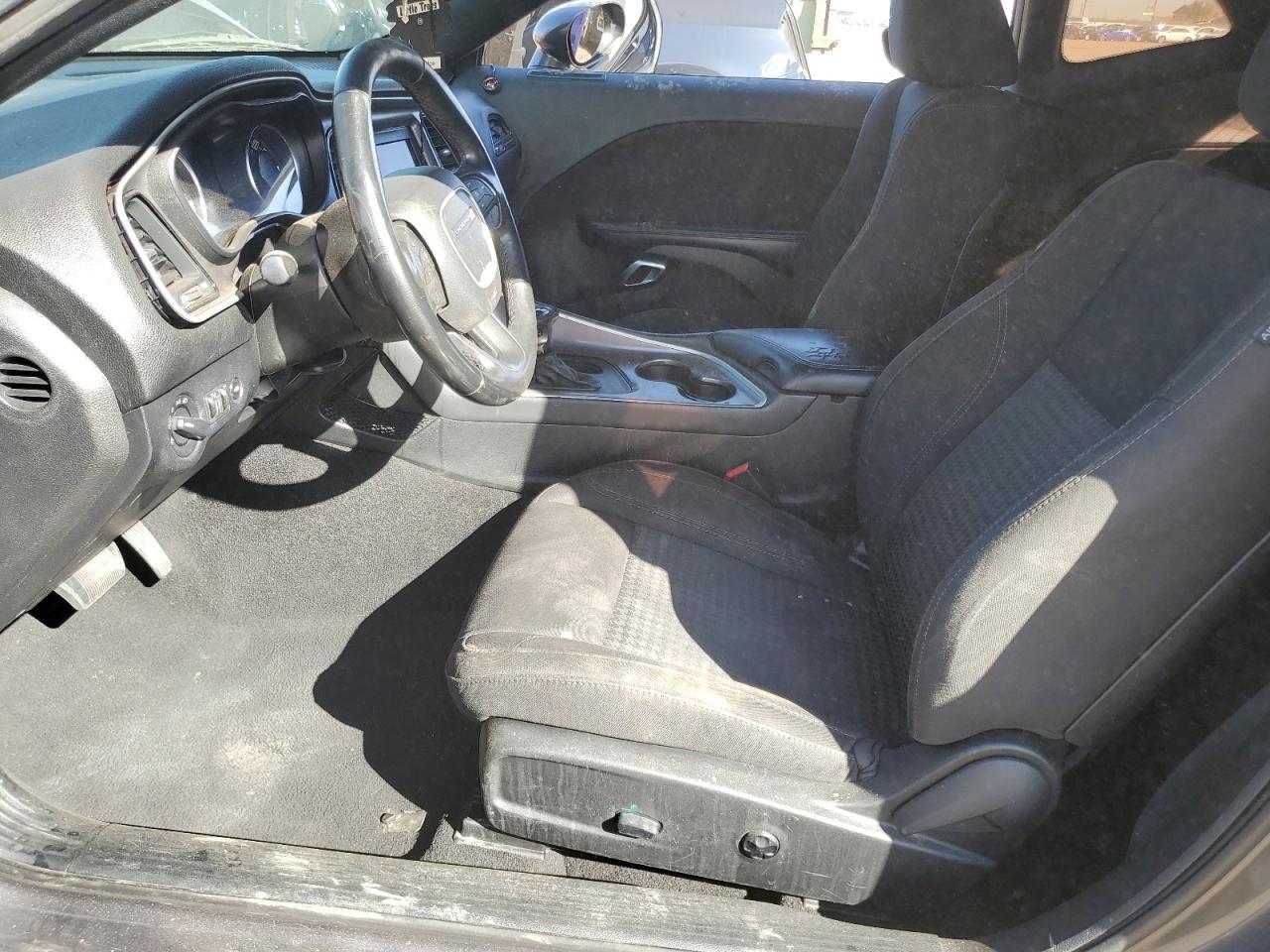 2019 Dodge Challenger - zdjęcie 7