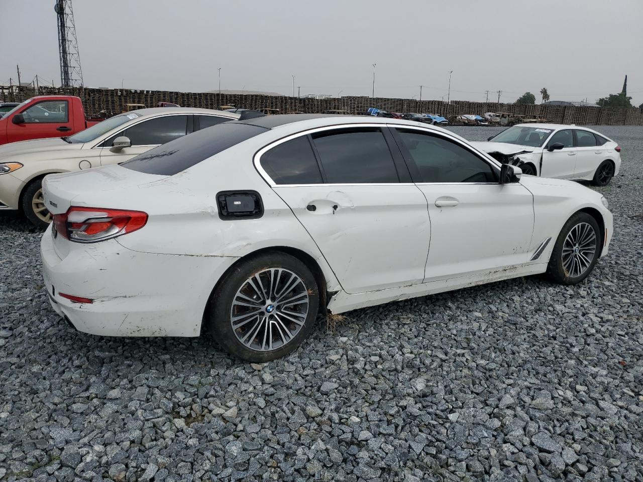 2019 BMW Seria 5 - zdjęcie 3