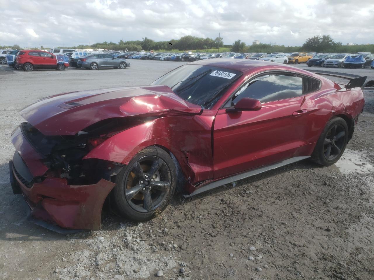 2018 Ford Mustang - zdjęcie główne