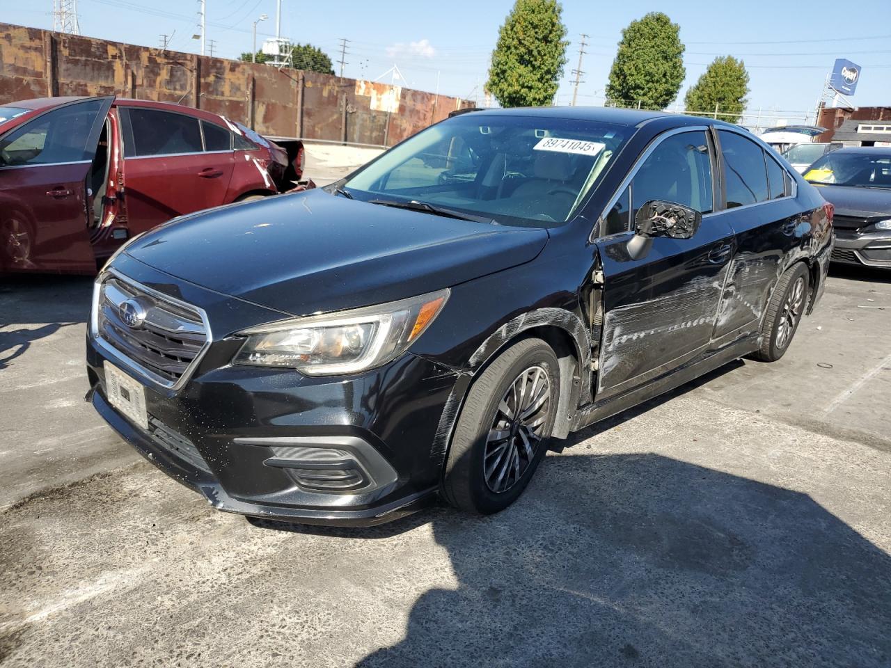 2019 Subaru Legacy - zdjęcie główne